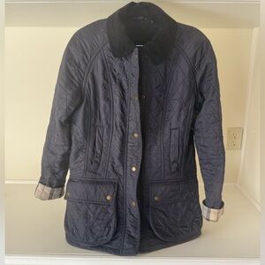 Barbour Beadnell Polarquilt Jacket
Navy